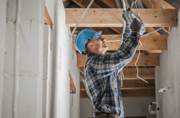 Best Affordable Emergency Electrician  in Mount Angel, OR