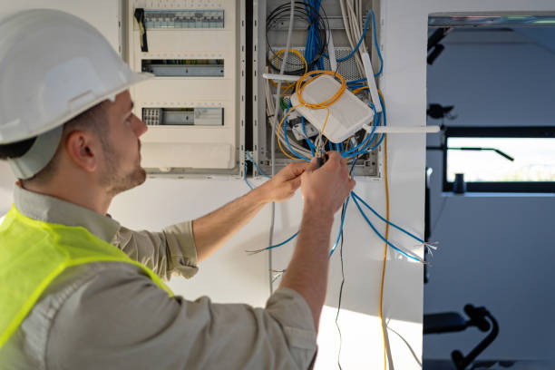 Best Circuit Breaker Repair  in Mount Angel, OR
